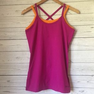 Marmot Ladies Athletic Tank Top Built In Bra EUC